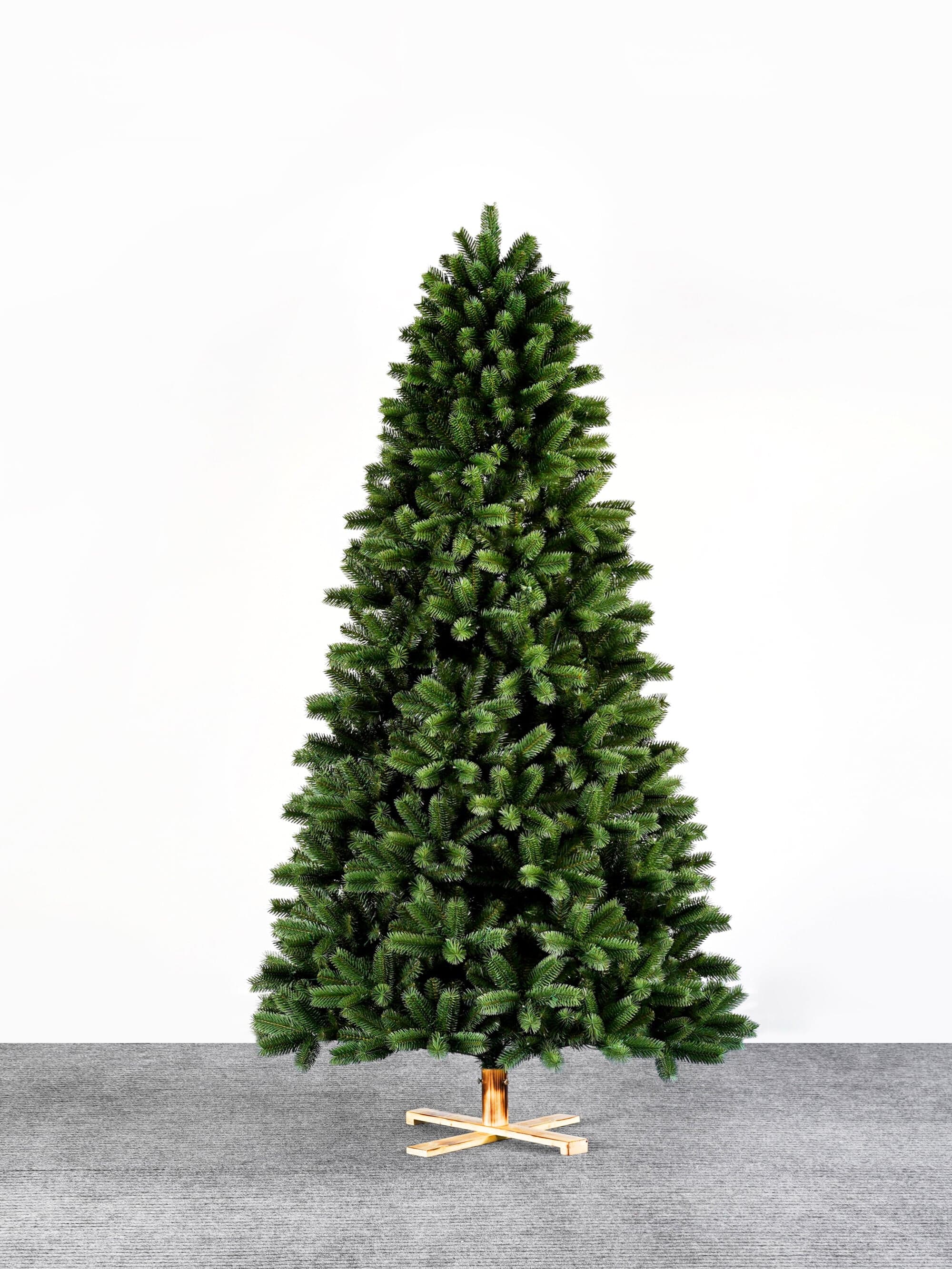 Christmas Tree 240cm