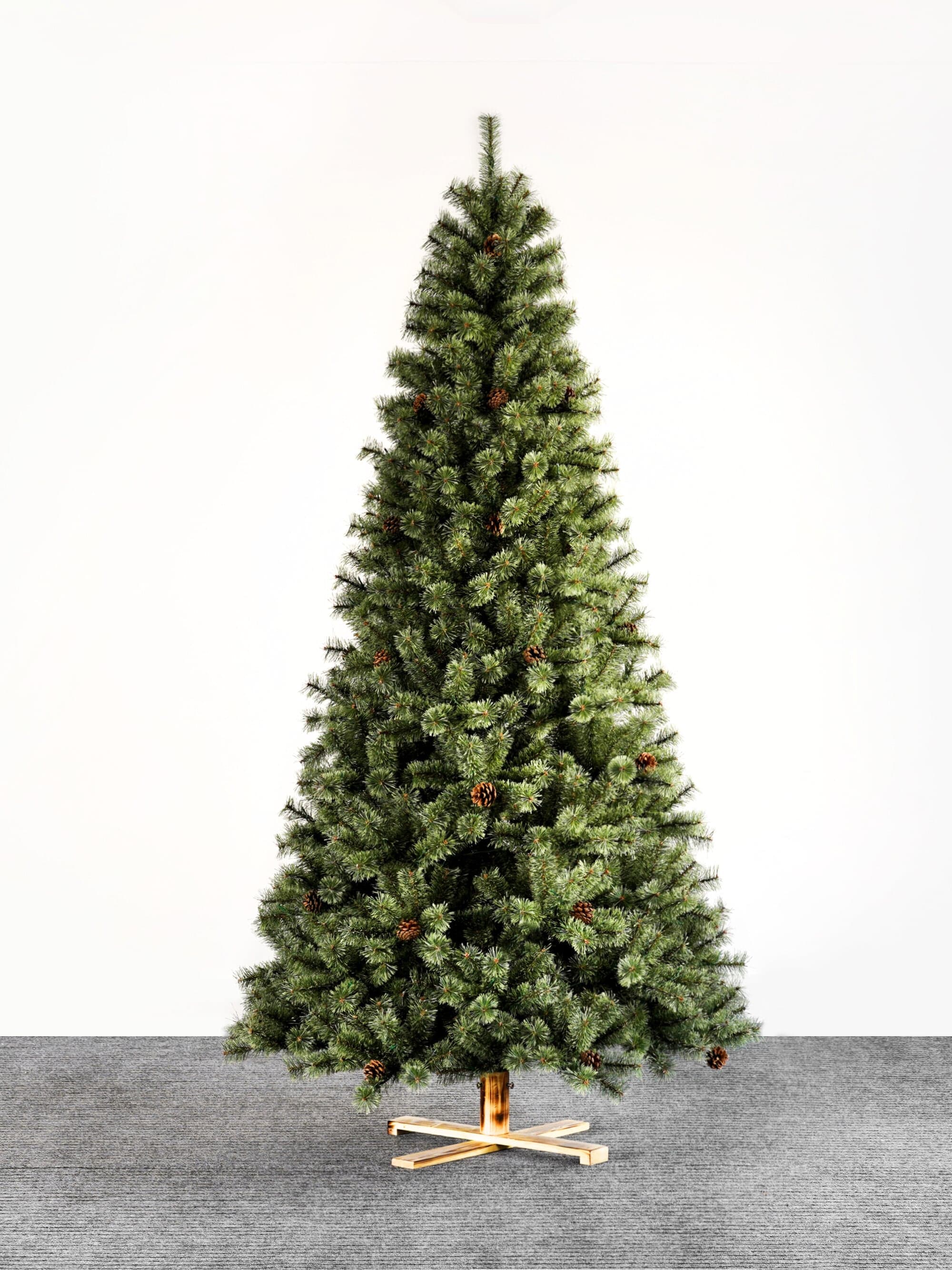 Christmas Tree 240cm